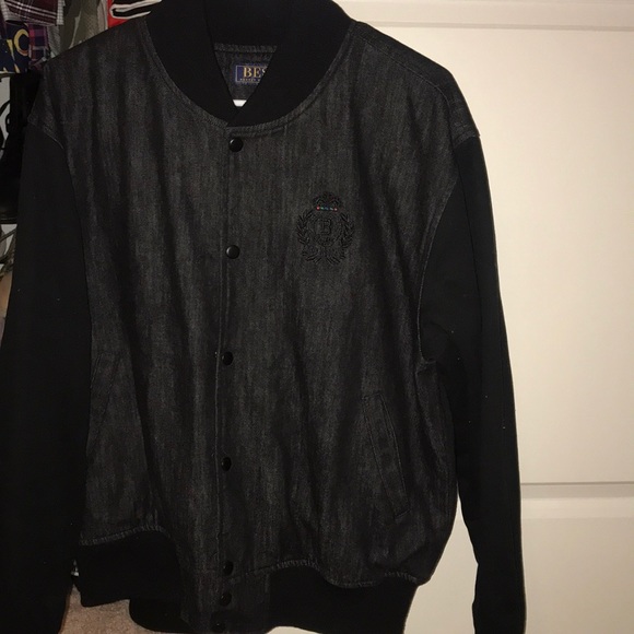 Best Letterman - Picture 1 of 3